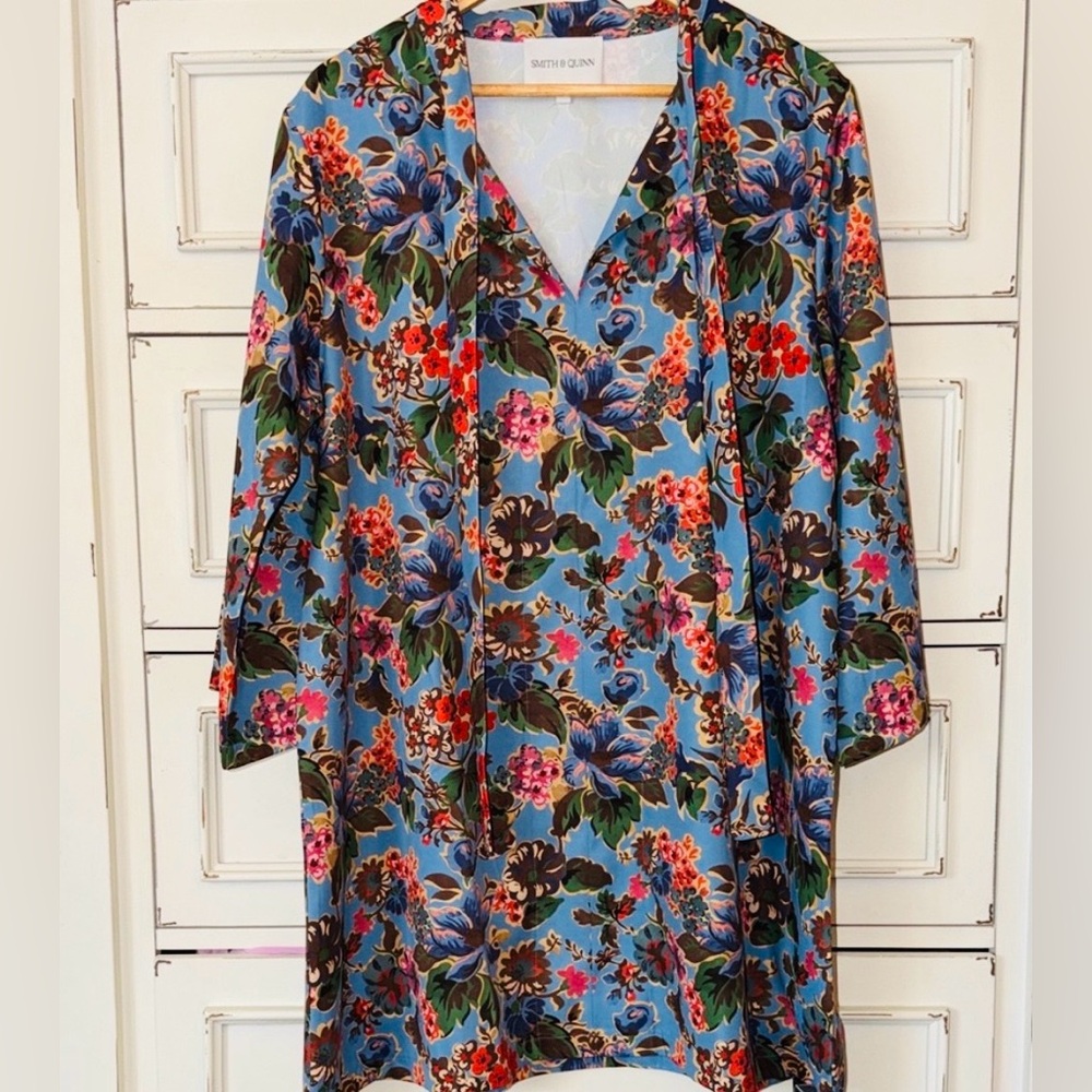 Smith & Quinn Blue Floral V-Neck Tunic